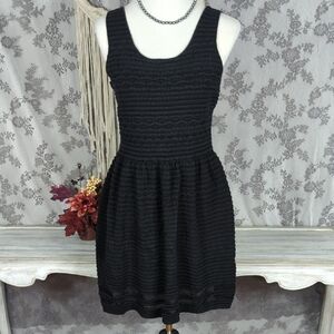 Jessica Simpson Black Sleeveless Textured Sweater Dress